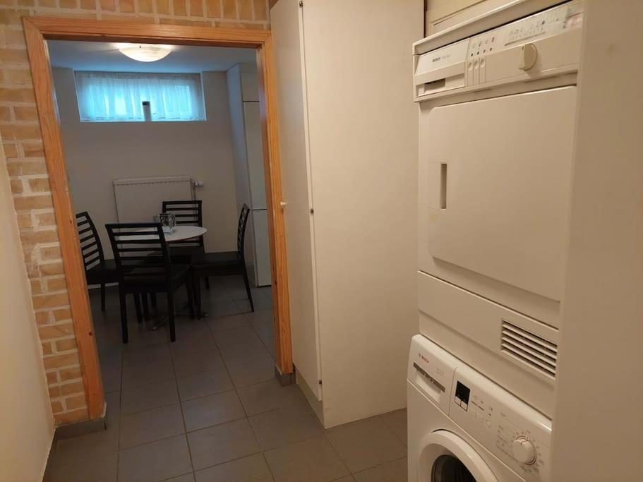 Laegenhet Pa Landet Naera Stan Apartment Jonsered ภายนอก รูปภาพ